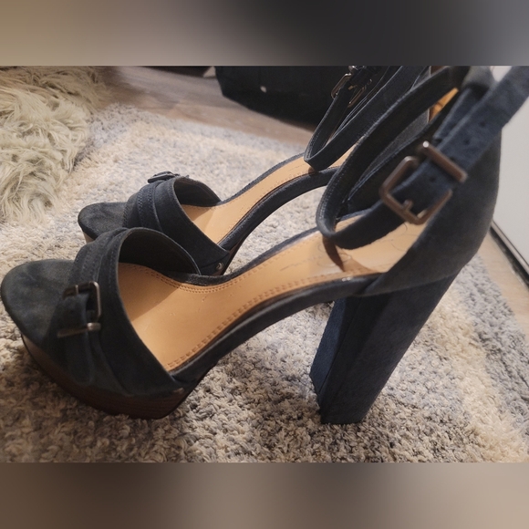 Jessica Simpson Blue Velvet Classy Heels - Picture 4 of 9